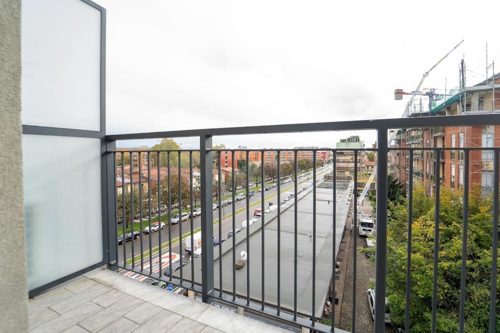 Appartamento A 500 Metri Da San Siro Milano Exteriör bild